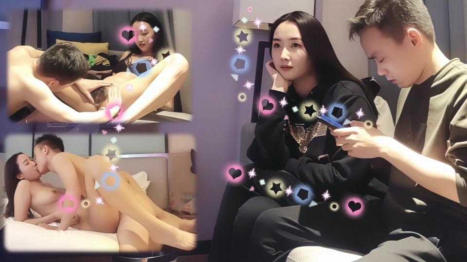 探花丰满小美女，沙发掰开多毛BB，上位骑坐大奶跳动不停